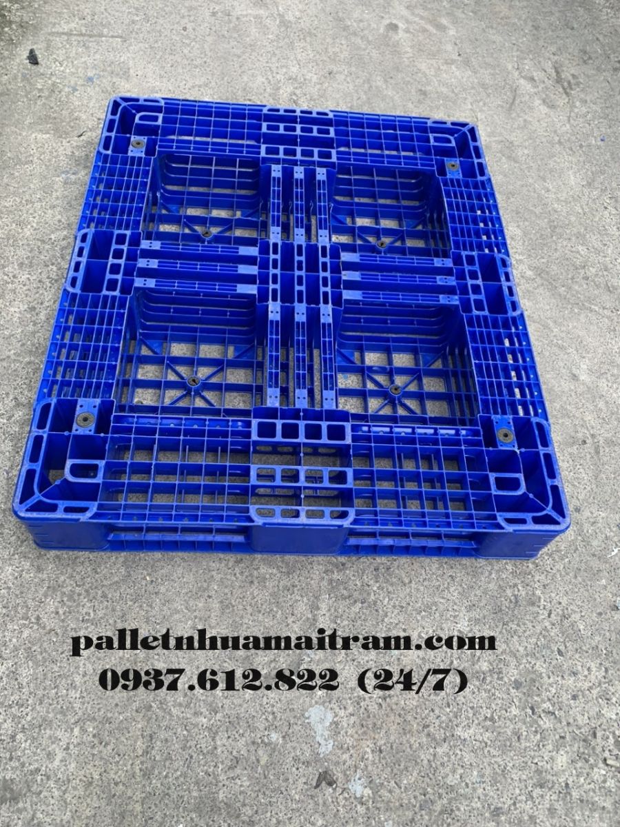 Pallet nhựa cũ TPHCM giá rẻ cạnh tranh, liên hệ 0937612822 (24/7)