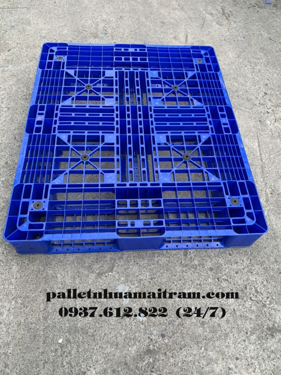 Pallet nhựa cũ TPHCM giá rẻ cạnh tranh, liên hệ 0937612822 (24/7)