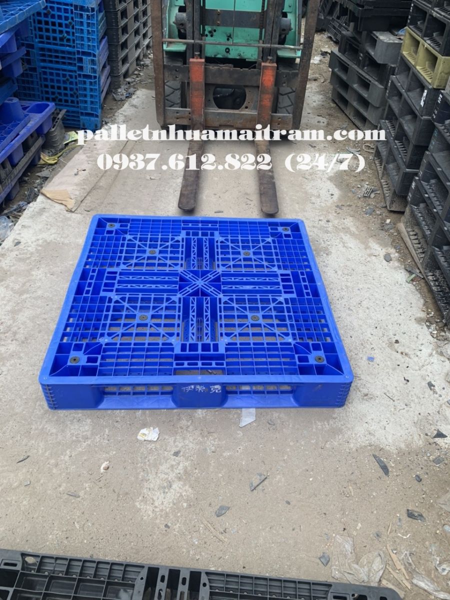 Pallet nhựa cũ TPHCM giá rẻ cạnh tranh, liên hệ 0937612822 (24/7)