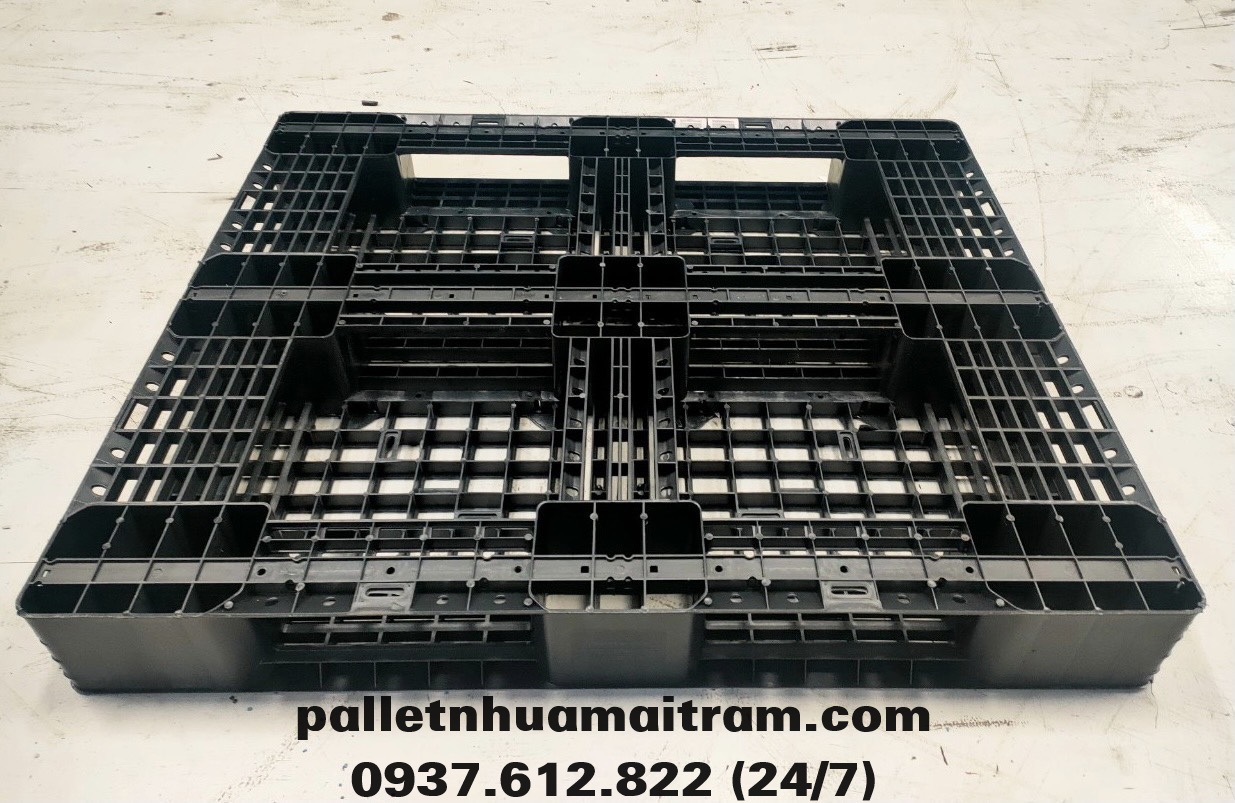 Pallet nhựa mới kích thước 1200x1000x150mm màu đen