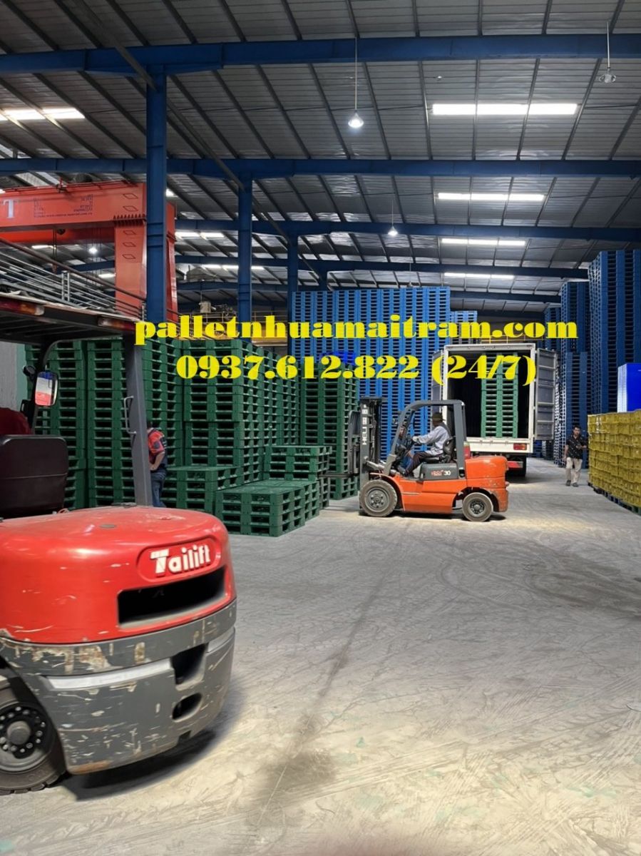 Bán pallet nhựa Sóc Trăng giá rẻ như tặng