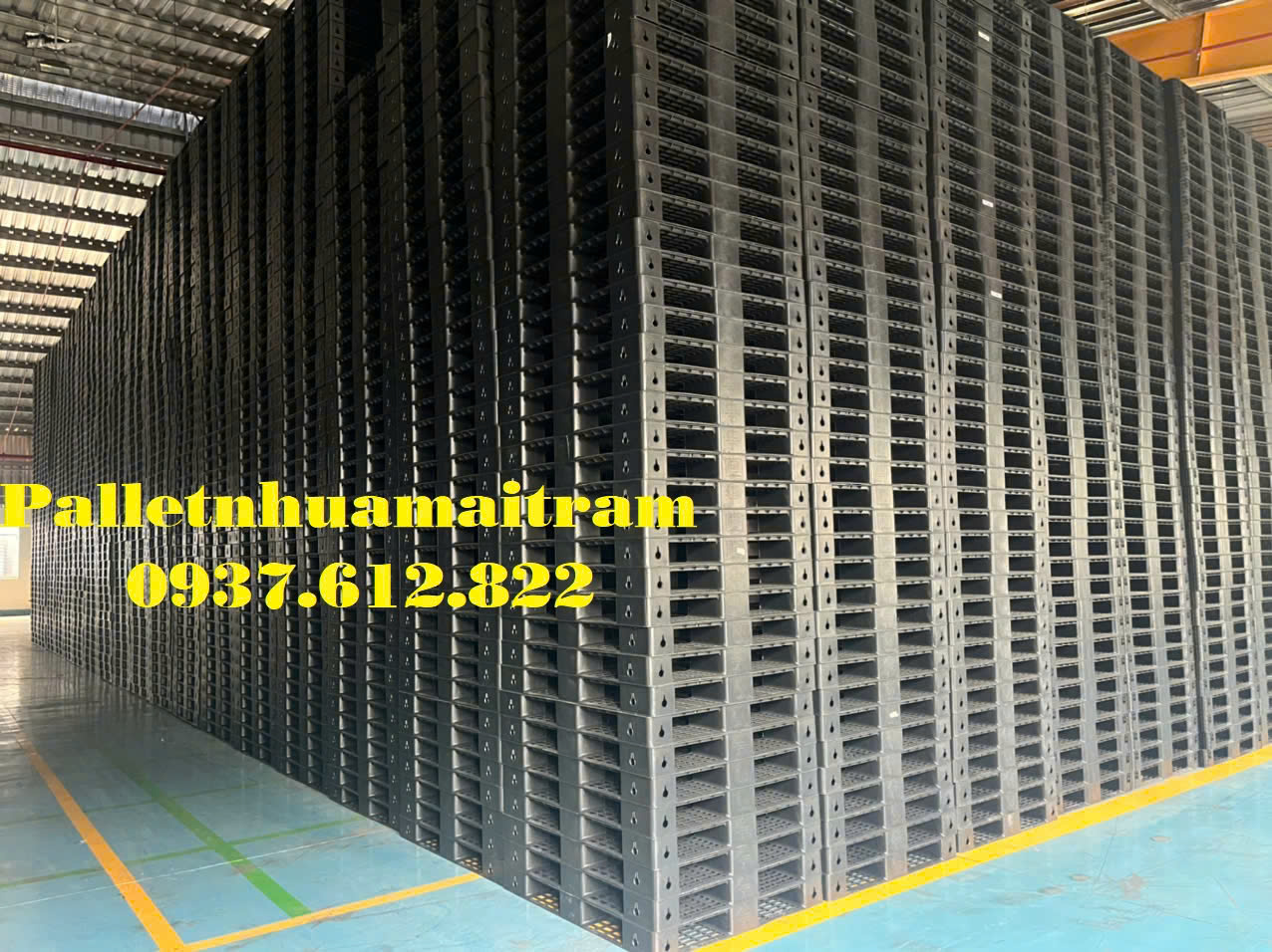 Pallet nhựa tại Thống Nhất giá rẻ sập sàn